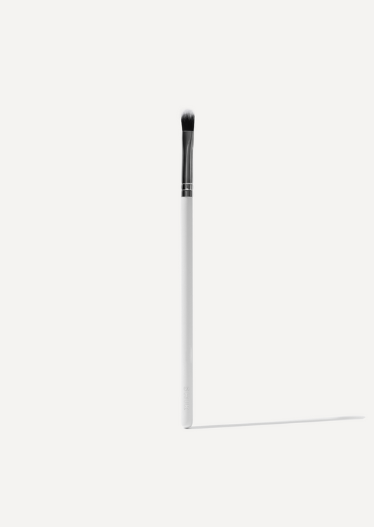 Makeup brush for eyes